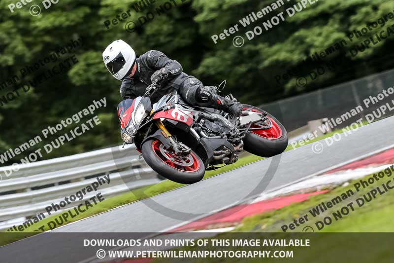 PJM Photography;anglesey;brands hatch;cadwell park;croft;donington park;enduro digital images;event digital images;eventdigitalimages;mallory;no limits;oulton park;peter wileman photography;racing digital images;silverstone;snetterton;trackday digital images;trackday photos;vmcc banbury run;welsh 2 day enduro